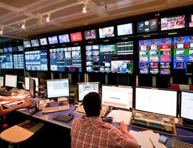 Αγγλία: Έφυγε από τη ζωή γνωστός παρουσιαστής (φωτο)